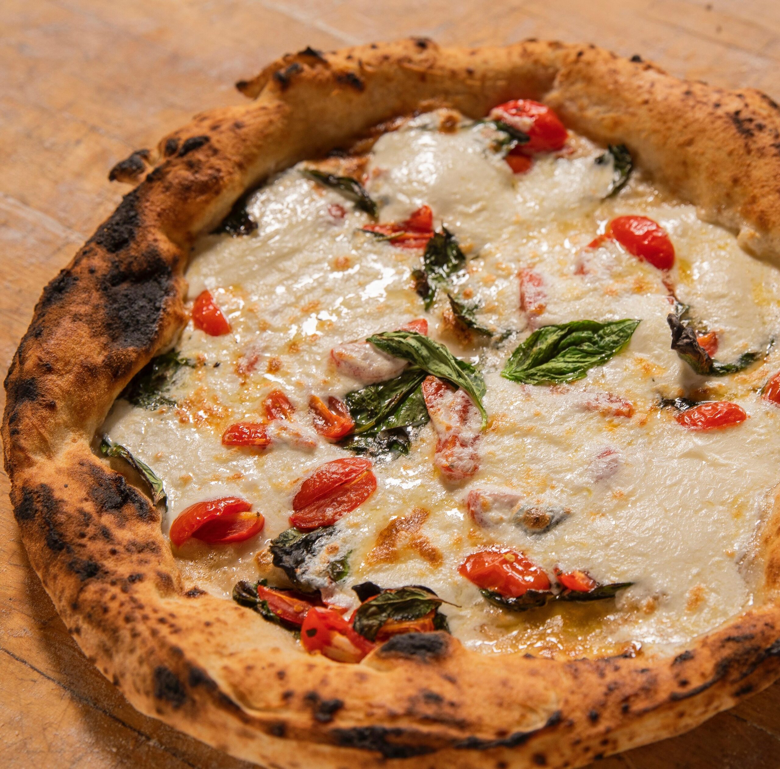 Burrata Roberto Pizza scaled