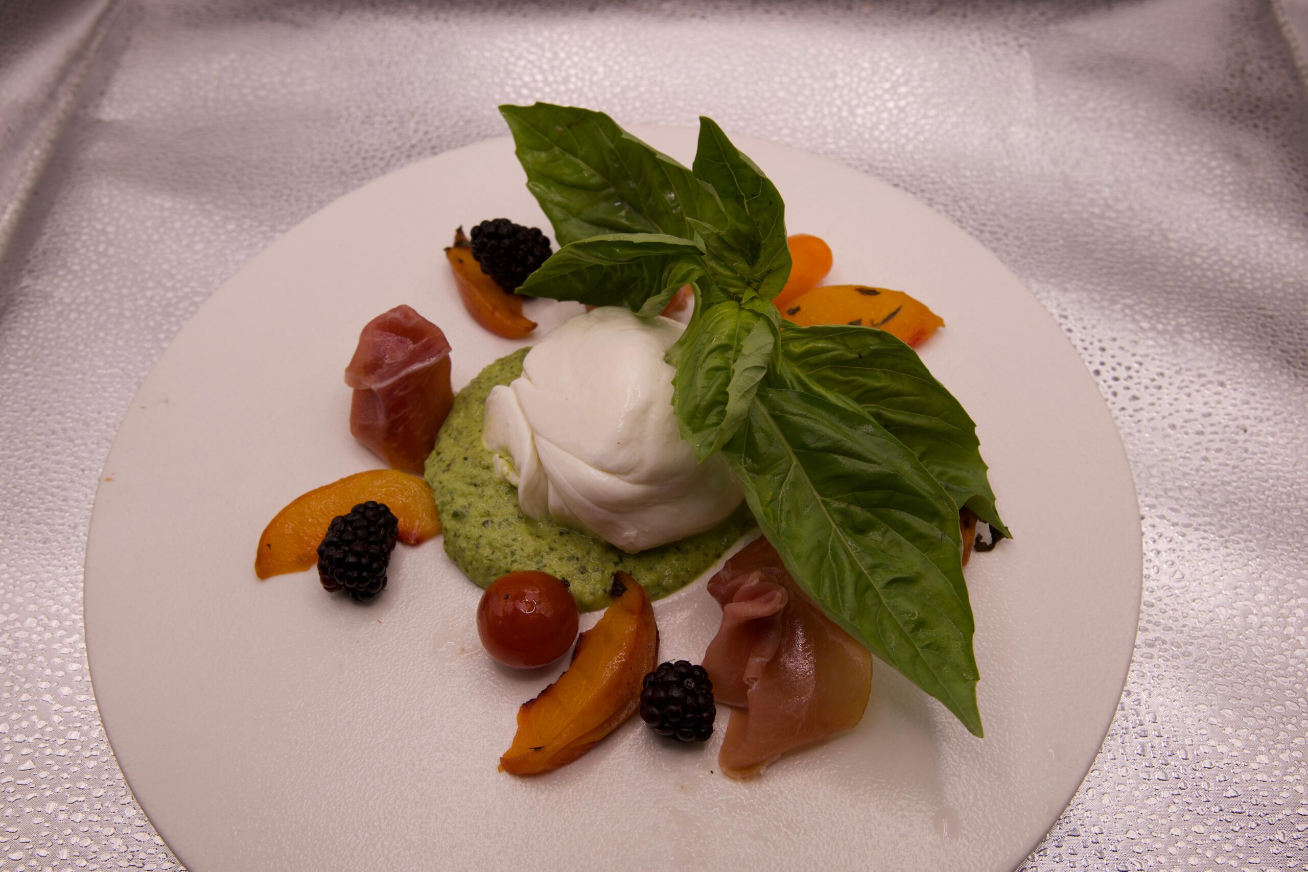 Peach and burrata 1 scaled