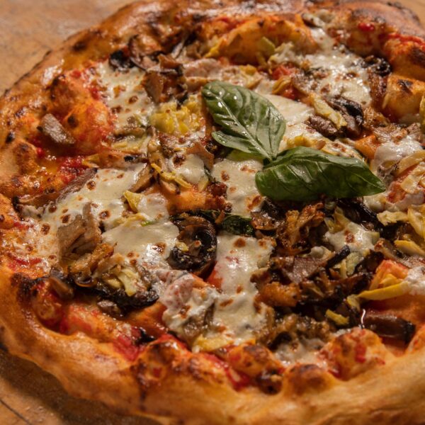 Vesuvio (Stuffed Pizza)